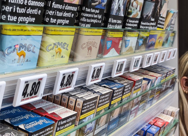 Display e-ink bacheca sigarette